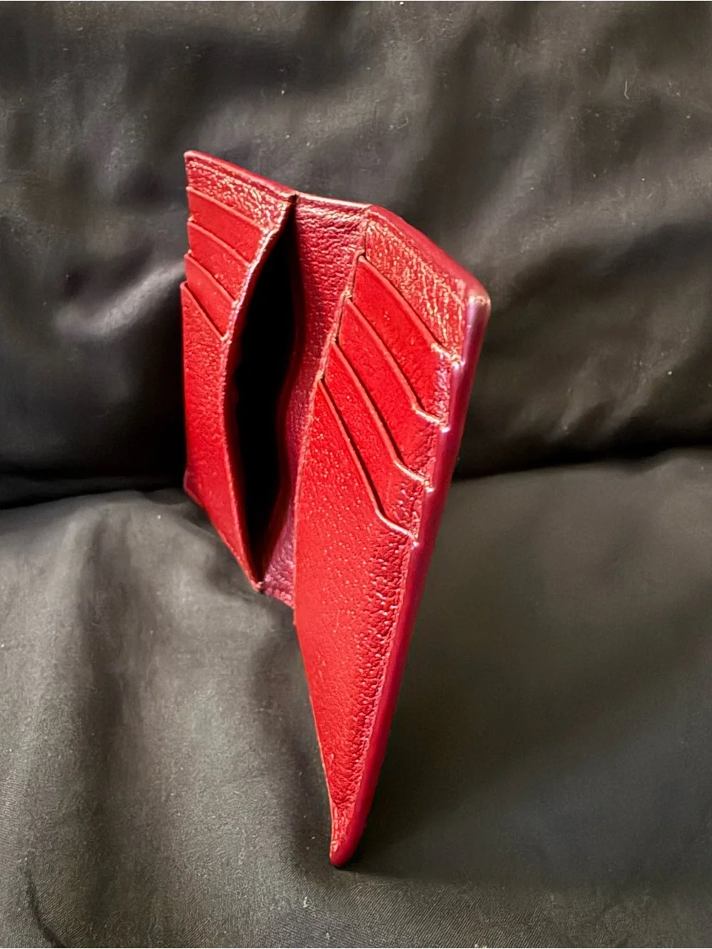 Gucci GG Supreme Beige Brown Card Case with Red Trim